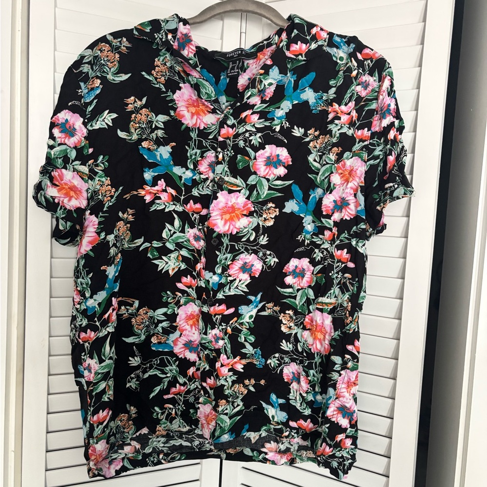 Forever 21 Black Floral Shirt